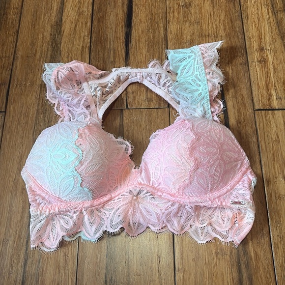 Pink Victoria’s Secret Lace Date Push-up Bralette XS Pink Rainbow - Picture 1 of 9